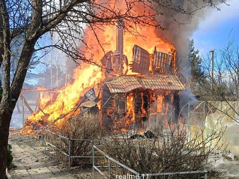 Пожар в Малоярославецком районе, с. Детчино, СНТ «Икан»